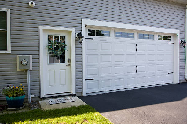 24/7 Emergency Garage Door Panel Replacement experts in Pittsburg County County, OK